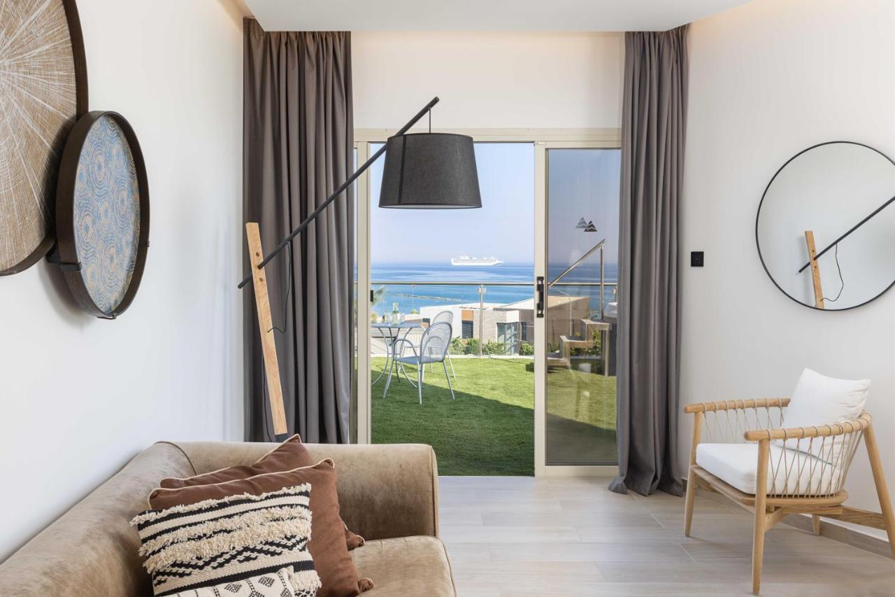 فندق Atlantica Bay - Adults Only ليماسول المظهر الخارجي الصورة