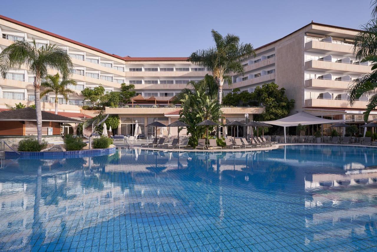 فندق Atlantica Bay - Adults Only ليماسول المظهر الخارجي الصورة