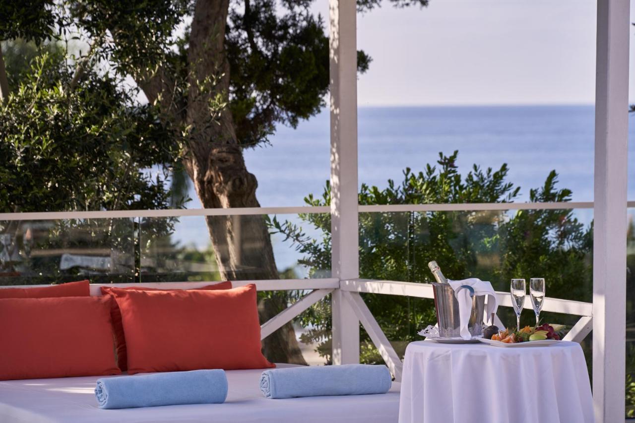فندق Atlantica Bay - Adults Only ليماسول المظهر الخارجي الصورة
