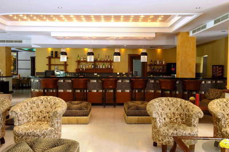 فندق Atlantica Bay - Adults Only ليماسول المظهر الخارجي الصورة